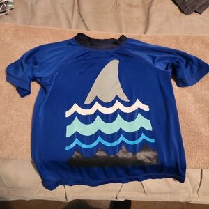 🎉 Boys 3T Swim Shirt